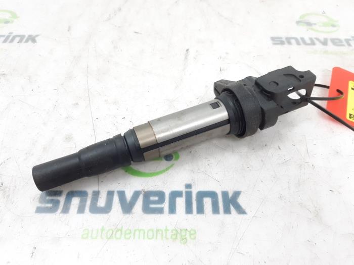 Usagé Bobine DS Automobiles DS 7 1.6 16V E-Tense 225 Prix € 24,20 Prix TTC proposé par Snuverink Autodemontage