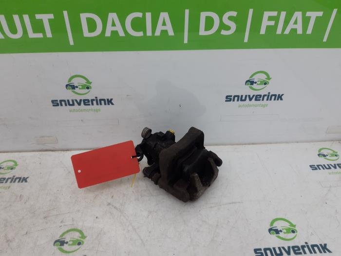 Gebrauchte Bremszange links hinten Citroen C3 Aircross I (2C/2R) 1.2 PureTech 82 Preis € 50,00 Margenregelung angeboten von Snuverink Autodemontage