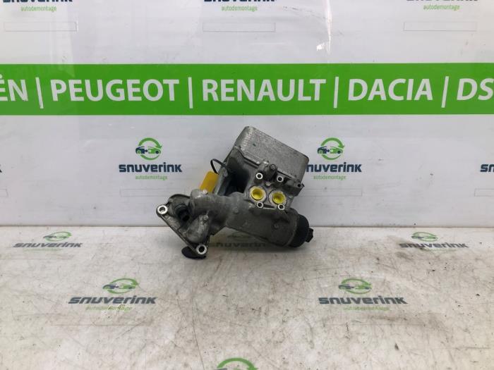 Gebrauchte Ölfiltergehäuse Renault Master III (MA/MB/MC/MD/MH/MF/MG/MH) 2.3 dCi 150 16V Preis € 49,01 Mit Mehrwertsteuer angeboten von Snuverink Autodemontage