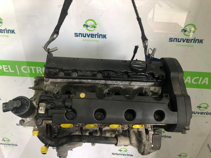 Engine Peugeot 206 CC 2.0 16V - 0130AK RFN