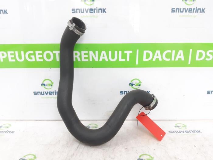 Gebrauchte Intercooler Schlauch Citroen C5 Aircross I (A4/AC/AJ/AR) 1.2 e-THP PureTech 130 Preis € 41,65 Mit Mehrwertsteuer angeboten von Snuverink Autodemontage