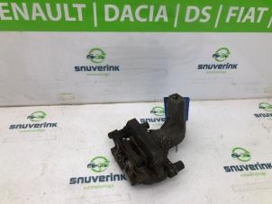 Gebrauchte Bremszange rechts hinten Peugeot 308 SW (L4/L9/LC/LJ/LR) 1.6 BlueHDi 120 Preis € 35,00 Margenregelung angeboten von Snuverink Autodemontage