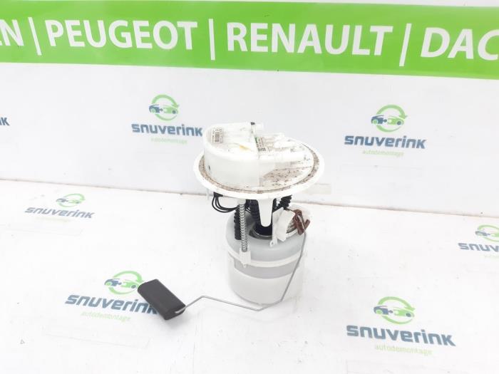 Usagé Pompe à carburant Opel Grandland (X) 1.2 Turbo 12V Prix € 136,13 Prix TTC proposé par Snuverink Autodemontage