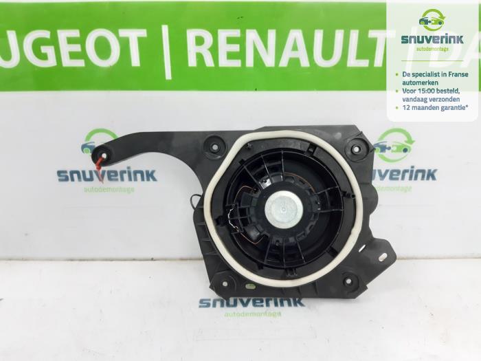 Używane Glosnik Opel Grandland (X) 1.2 Turbo 12V Cena € 29,04 Z VAT oferowane przez Snuverink Autodemontage