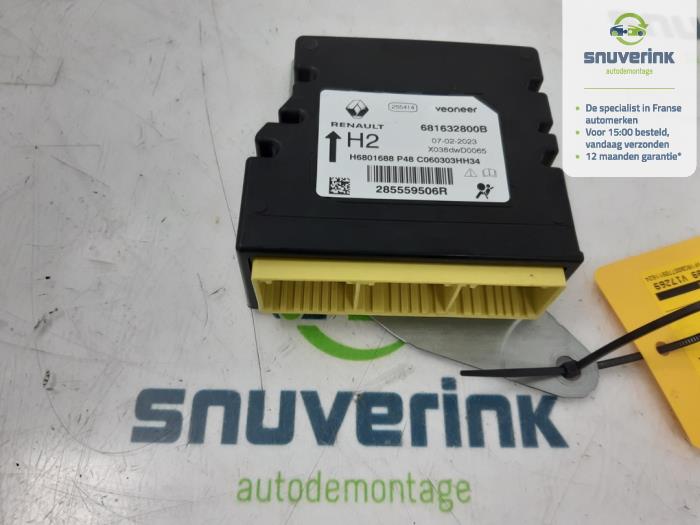 Skontrolowane Modul poduszki powietrznej Renault Megane E-Tech (RCB) 60 kWh Cena € 234,14 Z VAT oferowane przez Snuverink Autodemontage