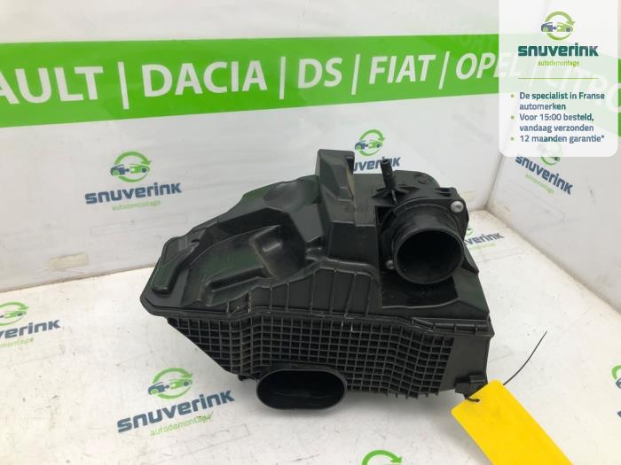 Gebrauchte Luftfiltergehäuse Renault Captur I (2R) 0.9 Energy TCE 12V Preis € 25,48 Margenregelung angeboten von Snuverink Autodemontage