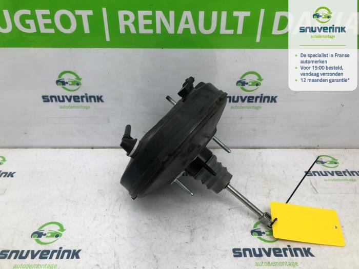 Usagé Servo frein Renault Twingo III (AH) 1.0 SCe 70 12V Prix € 90,00 Règlement à la marge proposé par Snuverink Autodemontage