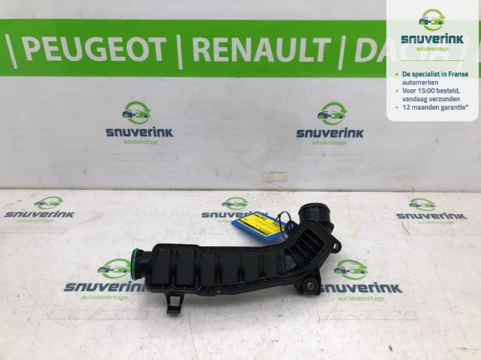 Gebrauchte Intercooler Schlauch Peugeot 208 II (UB/UH/UP) 1.2 Vti 12V PureTech 100 Preis € 30,25 Mit Mehrwertsteuer angeboten von Snuverink Autodemontage