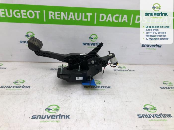 Używane Pedal hamulca Peugeot 208 II (UB/UH/UP) 1.2 Vti 12V PureTech 100 Cena € 96,80 Z VAT oferowane przez Snuverink Autodemontage