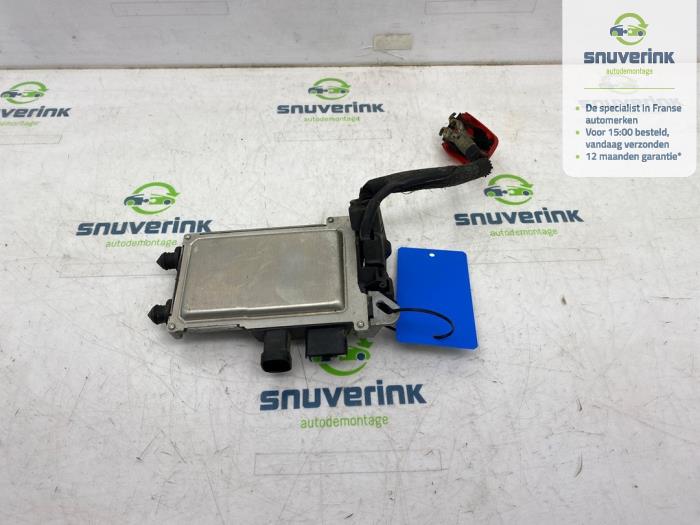 Used Start/Stop computer Peugeot 3008 II (M4/MC/MJ/MR) 1.2 12V e-THP PureTech 130 Price € 165,00 Margin scheme offered by Snuverink Autodemontage