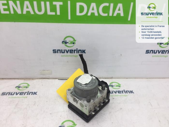 Usagé Bloc ABS Renault Megane IV (RFBB) 1.5 Energy dCi 110 Prix € 191,25 Règlement à la marge proposé par Snuverink Autodemontage