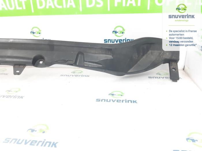 Używane Parawan Citroen C3 (SX/SW) 1.2 12V e-THP PureTech 110 Cena € 53,55 Procedura marży oferowane przez Snuverink Autodemontage