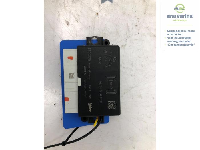 Begagnade PDC-modul Peugeot 2008 (UD/UK/UR/US/UX) 1.2 VTi 12V PureTech 130 Pris € 30,60 Marginaltabell erbjuds av Snuverink Autodemontage