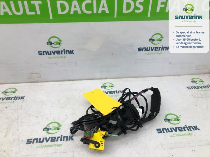 Begagnade Kablage Renault Scénic III (JZ) 1.5 dCi 110 Pris € 34,42 Marginaltabell erbjuds av Snuverink Autodemontage
