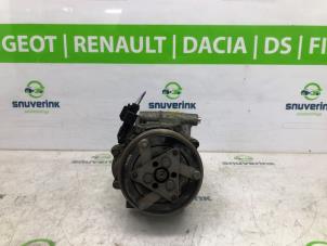 Usagé Compresseur de clim Peugeot Boxer (U9) 2.2 HDi 110 Euro 5 Prix € 151,23 Prix TTC proposé par Snuverink Autodemontage