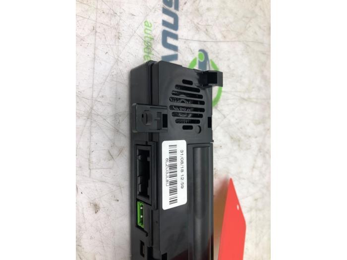 Antenna Amplifier Citroen C3 Aircross I 1.2 e-THP PureTech 110 ...