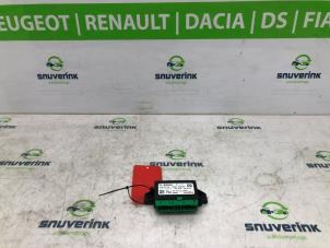 Używane Modul czujników parkowania Citroen C3 Aircross I (2C/2R) 1.2 e-THP PureTech 110 Cena € 40,00 Procedura marży oferowane przez Snuverink Autodemontage