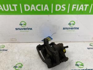 Usagé Etrier de frein (pince) arrière droit Peugeot Boxer (U9) 2.2 HDi 110 Euro 5 Prix € 54,45 Prix TTC proposé par Snuverink Autodemontage