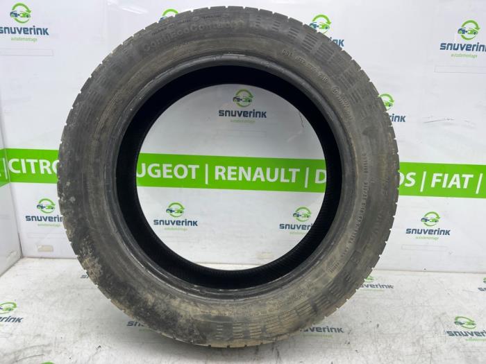 Używane Opona Nissan Qashqai (J11) 1.2 DIG-T 16V Cena € 24,98 Procedura marży oferowane przez Snuverink Autodemontage