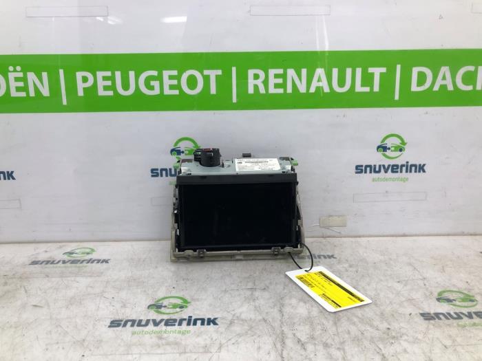 Begagnade Innerdisplay Audi A3 Sportback (8VA/8VF) 1.4 TFSI 16V e-tron Pris € 153,00 Marginaltabell erbjuds av Snuverink Autodemontage