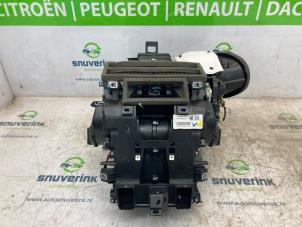 Używane Nagrzewnica Opel Corsa F (UB/UH/UP) 1.2 12V 75 Cena € 362,98 Z VAT oferowane przez Snuverink Autodemontage