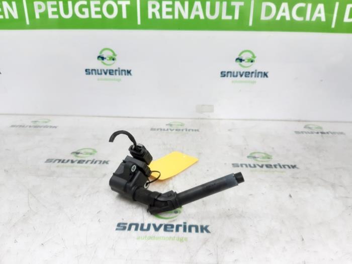 Usagé Bobine Renault Arkana (RJLL) 1.3 Mild Hybrid 160 16V Prix € 24,20 Prix TTC proposé par Snuverink Autodemontage