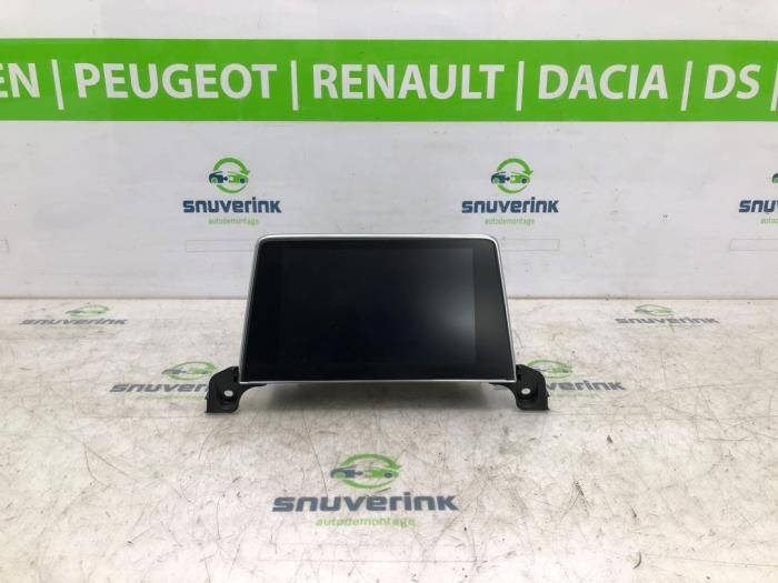 Begagnade Innerdisplay Peugeot 3008 II (M4/MC/MJ/MR) 1.2 12V e-THP PureTech 130 Pris € 175,00 Marginaltabell erbjuds av Snuverink Autodemontage
