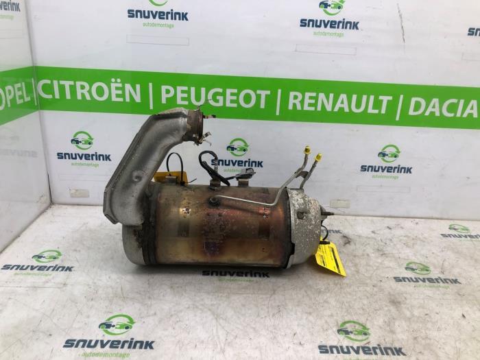 Gebrauchte Rußfilter Renault Clio IV Estate/Grandtour (7R) 1.5 Energy dCi 90 FAP Preis € 267,41 Mit Mehrwertsteuer angeboten von Snuverink Autodemontage