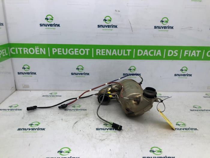 Używane Katalizator Renault Kadjar (RFEH) 1.3 TCE 160 FAP 16V Cena € 488,75 Procedura marży oferowane przez Snuverink Autodemontage