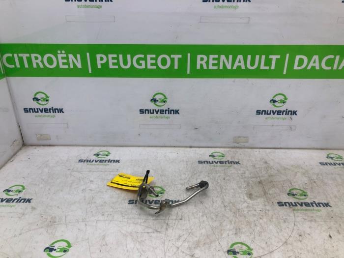 Gebrauchte Kraftstoffleitung Renault Kadjar (RFEH) 1.3 TCE 160 FAP 16V Preis € 42,50 Margenregelung angeboten von Snuverink Autodemontage