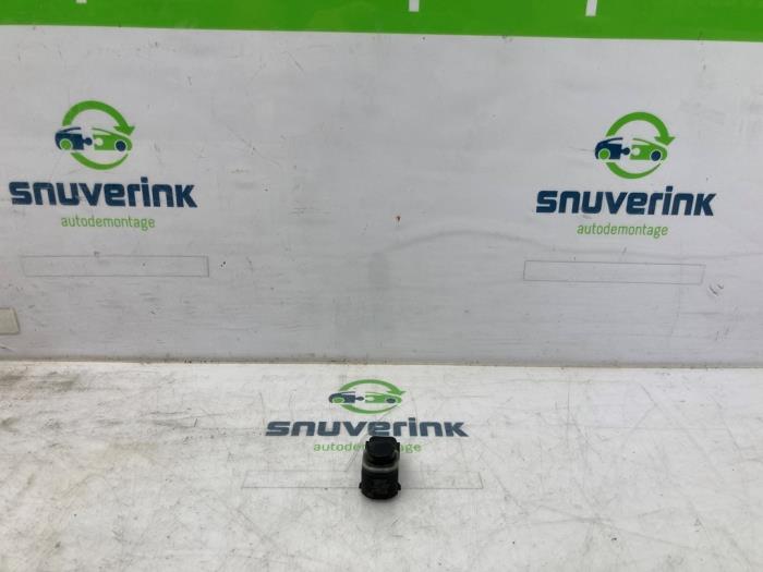 Usados Sensor PDC Renault Twingo III (AH) 1.0 SCe 70 12V Precio € 30,00 Norma de margen ofrecido por Snuverink Autodemontage