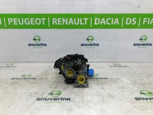 Usados Válvula EGR Peugeot 308 SW (L4/L9/LC/LJ/LR) 1.6 BlueHDi 120 Precio € 45,00 Norma de margen ofrecido por Snuverink Autodemontage