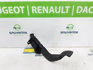 Usados Acelerador Peugeot 2008 (UD/UK/UR/US/UX) 1.2 VTi 12V PureTech 130 Precio € 108,90 IVA incluido ofrecido por Snuverink Autodemontage