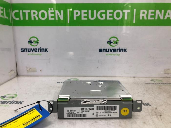 Używane Modul nawigacji Peugeot 2008 (UD/UK/UR/US/UX) 1.2 VTi 12V PureTech 130 Cena € 231,41 Z VAT oferowane przez Snuverink Autodemontage