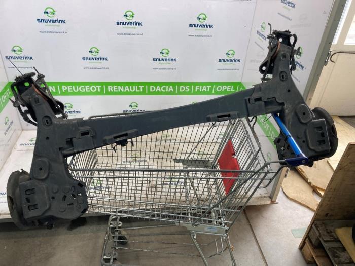Usagé Train arrière complet Peugeot 208 II (UB/UH/UP) 1.2 Vti 12V PureTech 100 Prix € 260,15 Prix TTC proposé par Snuverink Autodemontage