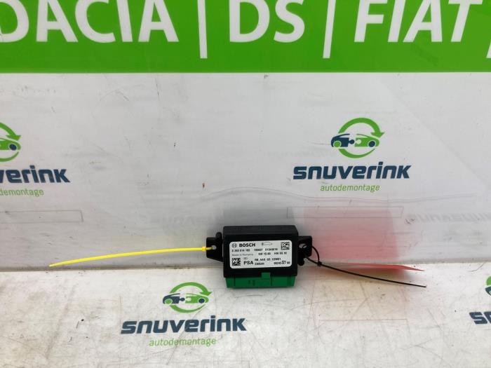 Begagnade PDC-modul Citroen C3 (SX/SW) 1.2 12V e-THP PureTech 110 Pris € 36,00 Marginaltabell erbjuds av Snuverink Autodemontage