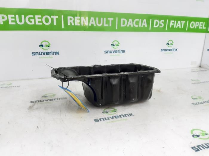 Gebrauchte Ölwanne Peugeot 308 Preis € 31,50 Margenregelung angeboten von Snuverink Autodemontage