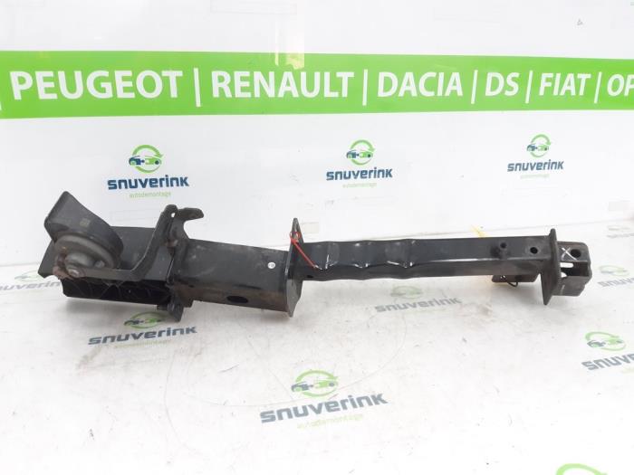 Usagé Faux châssis Renault Megane IV Estate (RFBK) 1.5 Energy dCi 110 Prix € 72,60 Prix TTC proposé par Snuverink Autodemontage