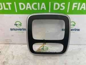 Begagnade Instrumentbräda, del Renault Trafic (1FL/2FL/3FL/4FL) 1.6 dCi 125 Twin Turbo Pris € 78,65 Inklusive moms erbjuds av Snuverink Autodemontage