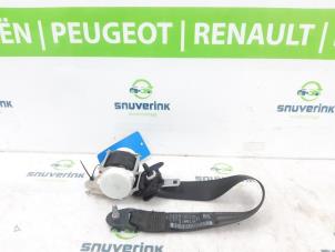 Usados Cinturón de seguridad izquierda detrás Peugeot 308 SW (L4/L9/LC/LJ/LR) 1.6 BlueHDi 120 Precio € 35,00 Norma de margen ofrecido por Snuverink Autodemontage