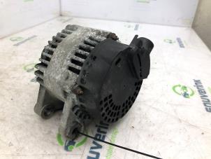 Dynamo van een Peugeot 2008 (CU) 1.2 Vti 12V PureTech 82 2014