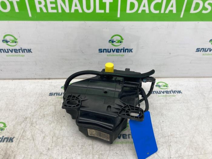 DPF fluid tank