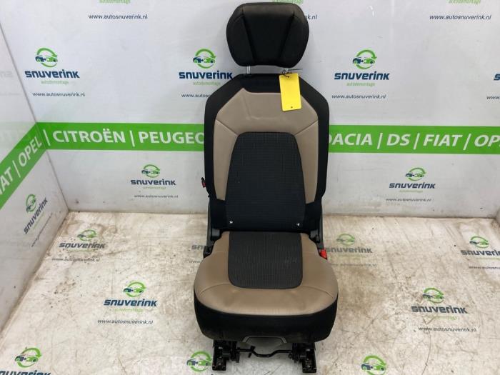 Używane Fotel tylny Citroen C4 Picasso (3D/3E) 1.6 e-HDi 115 Cena € 139,98 Procedura marży oferowane przez Snuverink Autodemontage