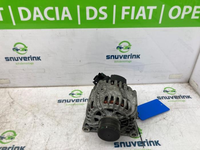 Usagé Dynamo Peugeot Partner Tepee (7A/B/C/D/E/F/G/J/P/S) 1.2 12V e-THP PureTech 110 Prix € 135,00 Règlement à la marge proposé par Snuverink Autodemontage