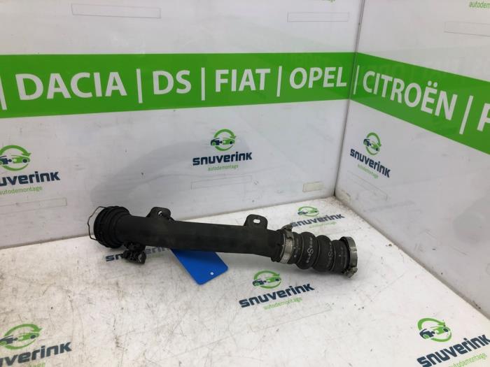 Usagé Tuyau intercooler Peugeot 208 II (UB/UH/UP) 1.2 Vti 12V PureTech 100 Prix € 30,86 Prix TTC proposé par Snuverink Autodemontage