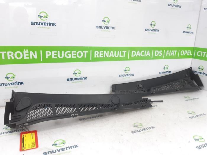 Używane Parawan Citroen Berlingo 1.5 BlueHDi 100 Cena € 129,59 Z VAT oferowane przez Snuverink Autodemontage