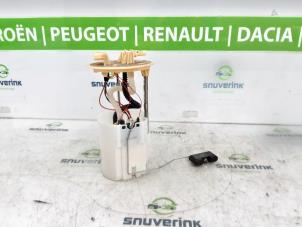 Gebrauchte Kraftstoffpumpe Elektrisch Renault Master III (MA/MB/MC/MD/MH/MF/MG/MH) 2.3 dCi 150 16V Preis € 181,50 Mit Mehrwertsteuer angeboten von Snuverink Autodemontage
