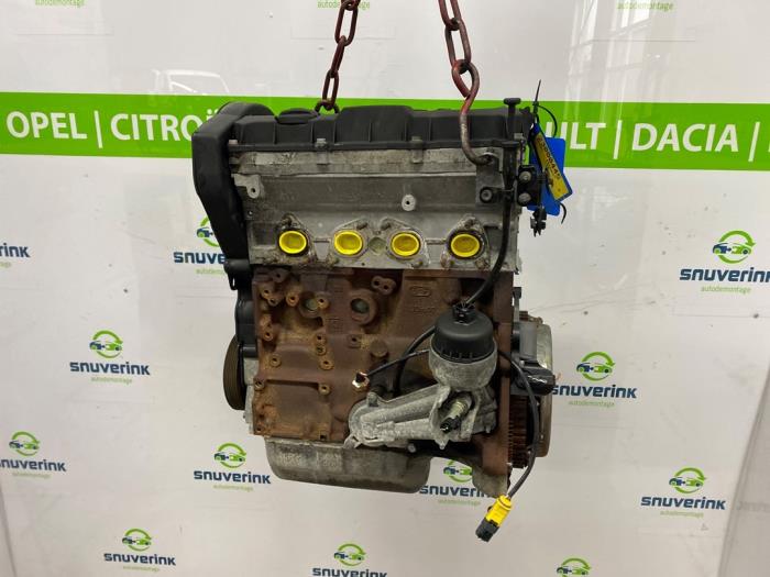 Używane Silnik Peugeot 207/207+ (WA/WC/WM) 1.6 16V Cena € 195,00 Procedura marży oferowane przez Snuverink Autodemontage