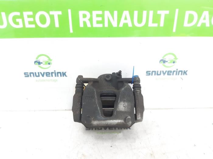 Gebrauchte Bremszange links vorne Renault Megane IV Estate (RFBK) 1.5 Energy dCi 110 Preis € 35,00 Margenregelung angeboten von Snuverink Autodemontage