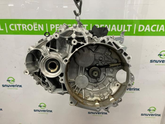 Gebrauchte Getriebe Volkswagen Transporter T6 2.0 TDI 150 Preis € 3.509,00 Mit Mehrwertsteuer angeboten von Snuverink Autodemontage